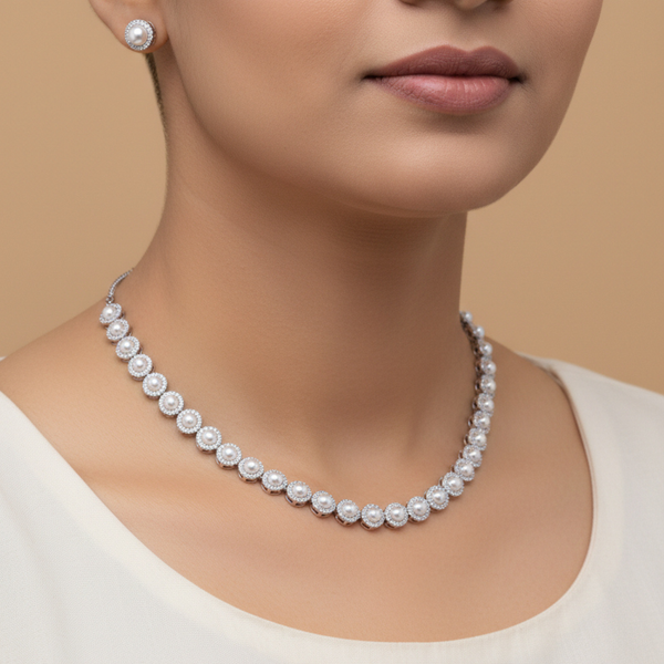 Ivory Pearl Elegance Necklace