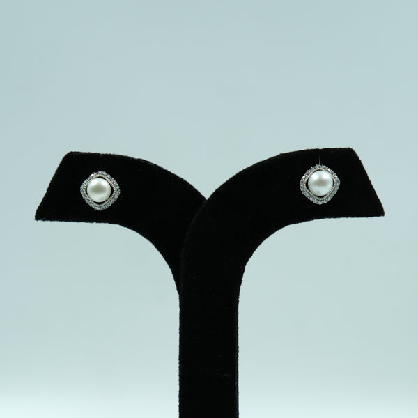 Ivory Halo Pearl Studs