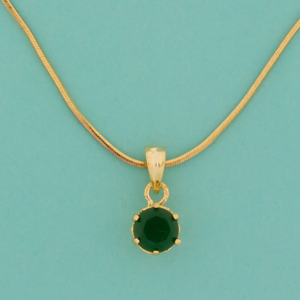 Emerald Grace Solitaire Pendant Set