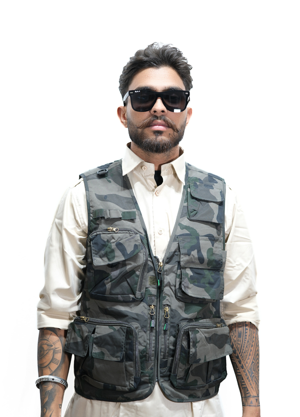 Tactical Camo Multi-Pocket Utility Vest