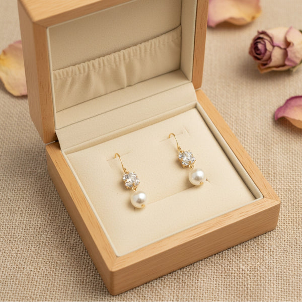 Pearl Lumière Drop Earrings