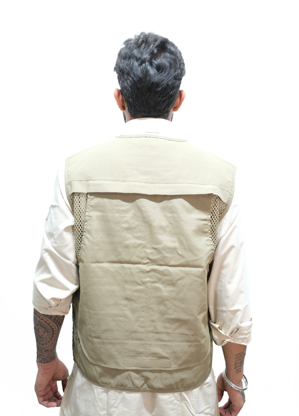 Tactical Multi-Pocket Desert Utility Vest