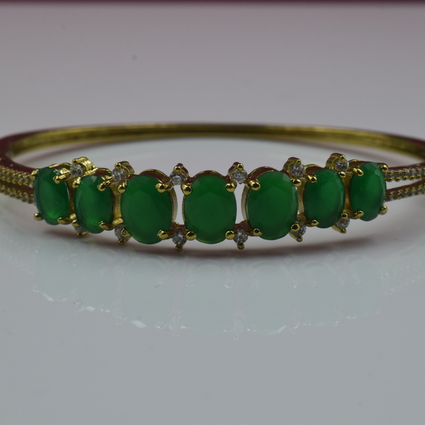 Emerald Grace Gold Bracelet