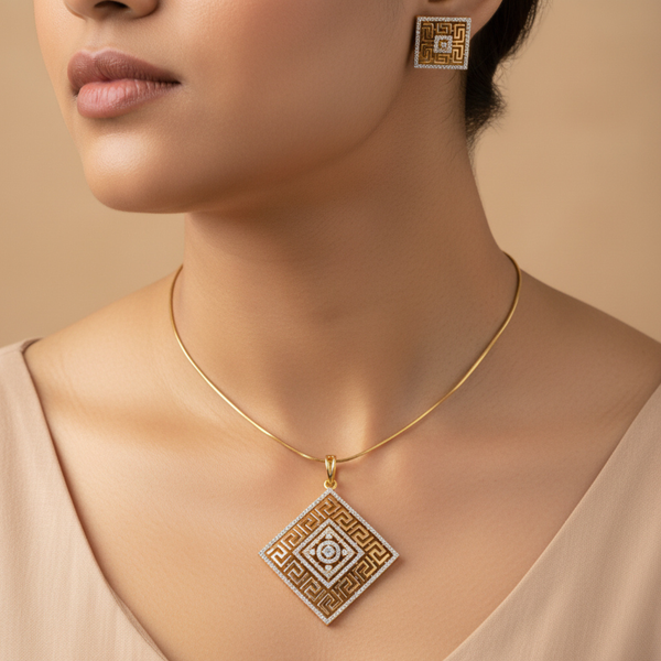 Golden Maze Pendant Set