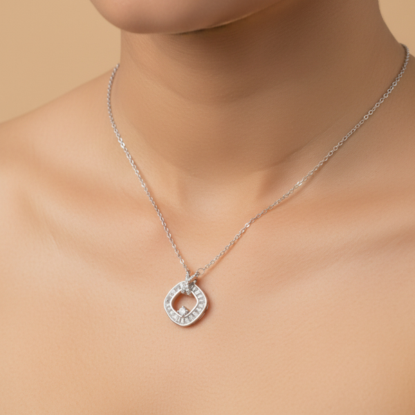 Eterna Halo Pendant