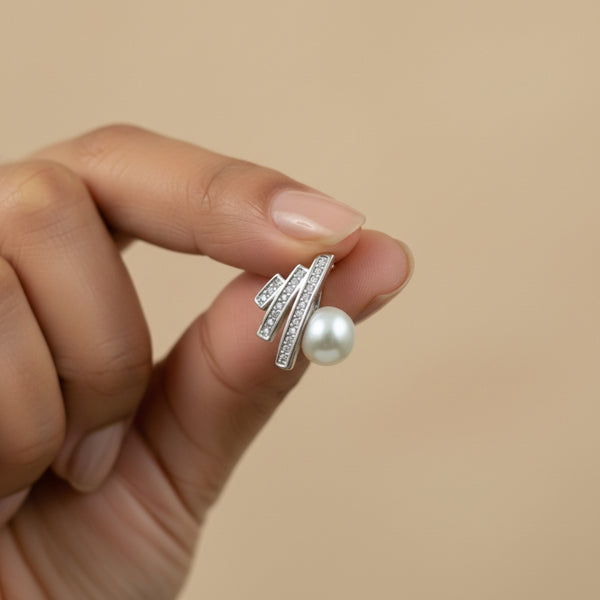 Luna Spark Pearl Studs