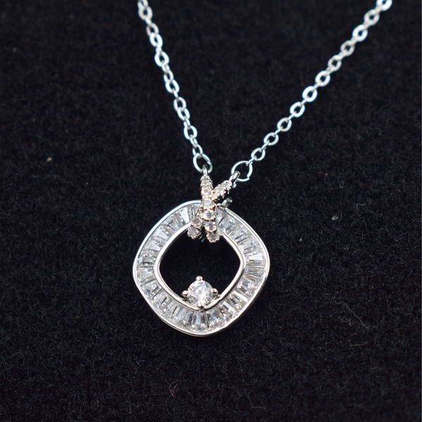 Eterna Halo Pendant