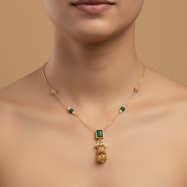 Emerald Royale Drop Necklace Set